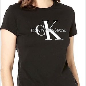 Calvin Klein basic tee